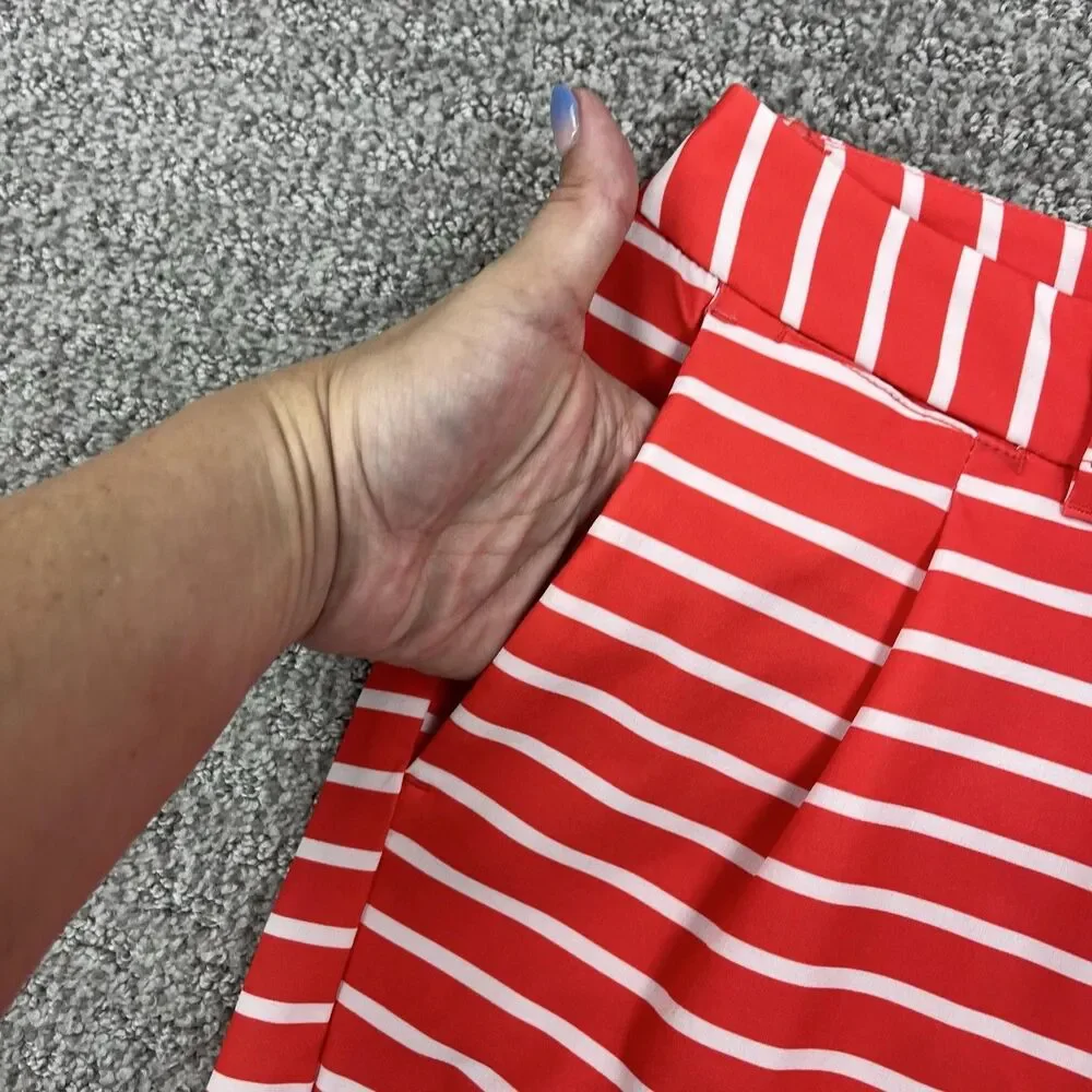 Nike Golf Shorts Womens 0 Red White Striped Dri FIT Pockets Lightweight Stretch